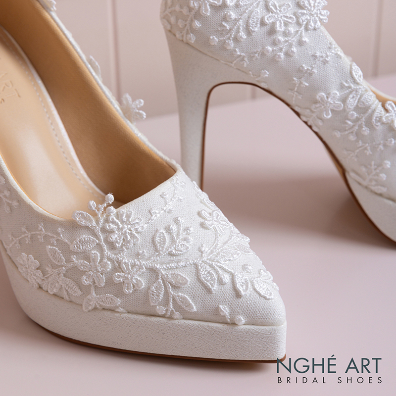 Giày cưới Nghé Art cao 12 cm ren hoa 3D 550-TRANG-543-12P-NHU-TRANG - Ảnh 5 - Nghé Art Bridal Shoes – 0822288288