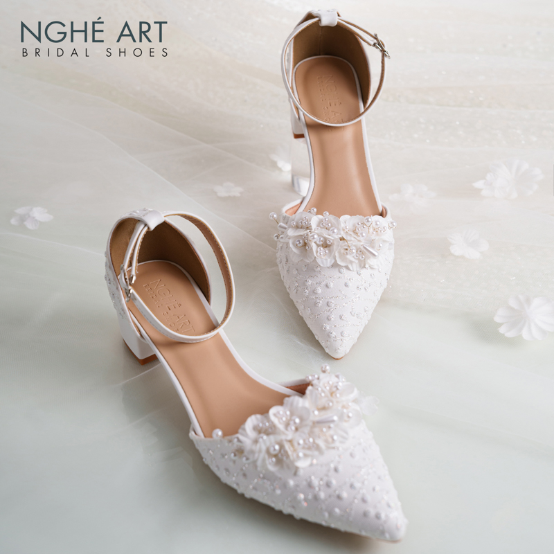 Giày cưới Nghé Art form búp bê cao 4 cm ren hoa ngọc trai 553-211-4P-DA-TRANG - Ảnh 1 - Nghé Art Bridal Shoes – 0822288288