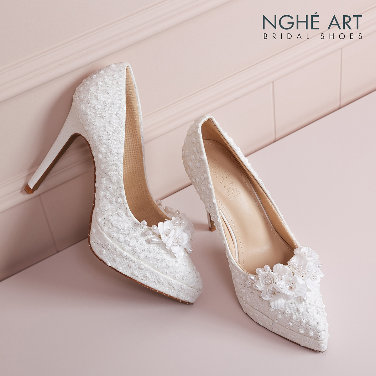 Giày cưới Nghé Art cao gót ren kim tuyến đính nhánh hoa thủ công 553-543-12P-NHU-TRANG - Ảnh 3 - Nghé Art Bridal Shoes – 0822288288