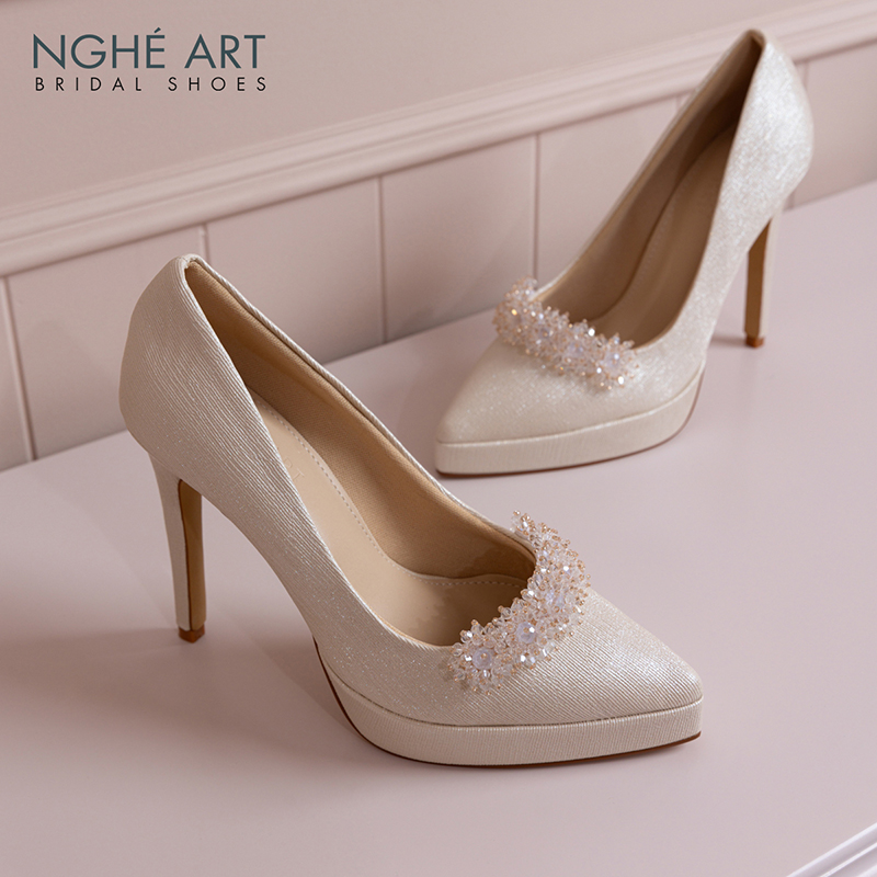 Giày cưới Nghé Art cao gót 12 cm đính hoa pha lê 554-VANG-543-12P-NHU-VANG - Ảnh 3 - Nghé Art Bridal Shoes – 0822288288