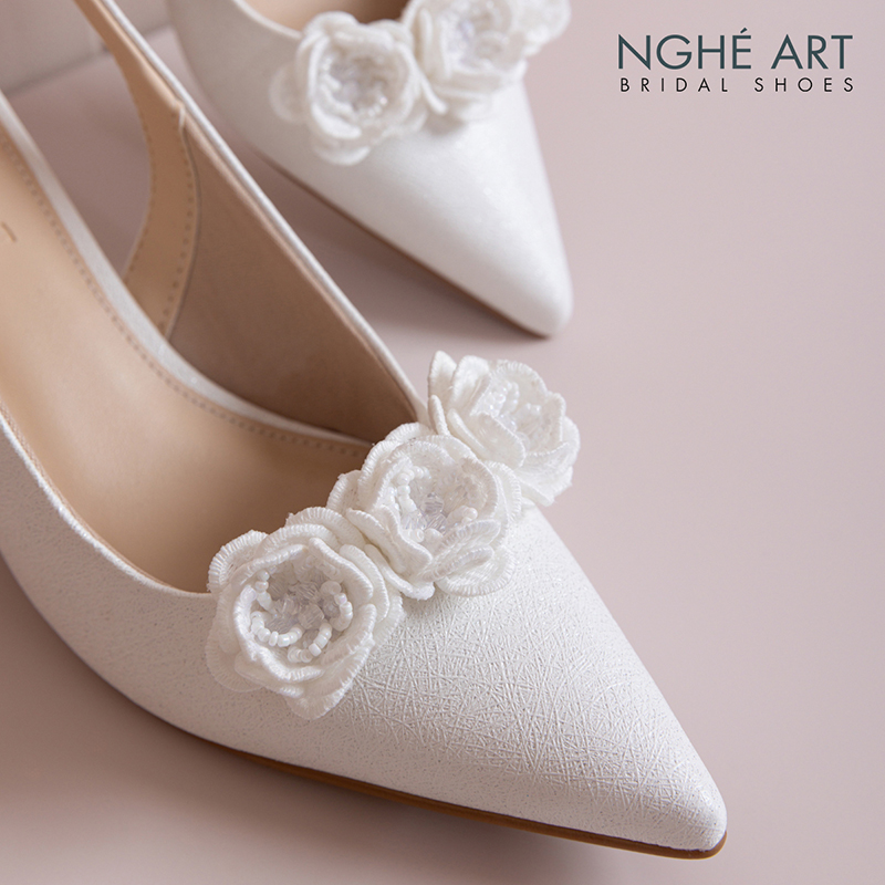 Giày cưới Nghé Art dáng slingback đính hoa trắng 555-502-7P-NHU-TRANG - Ảnh 3 - Nghé Art Bridal Shoes – 0822288288