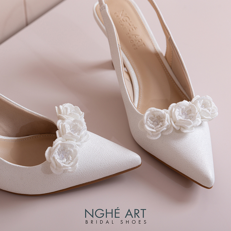 Giày cưới Nghé Art dáng slingback đính hoa trắng 555-502-7P-NHU-TRANG - Ảnh 8 - Nghé Art Bridal Shoes – 0822288288