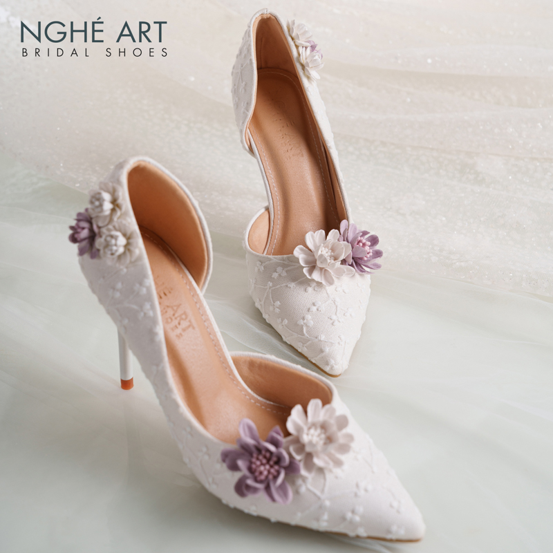 Giày cưới Nghé Art form ren hoa tím vintage 563-442-NHU-TRANG - Ảnh 4 - Nghé Art Bridal Shoes – 0822288288