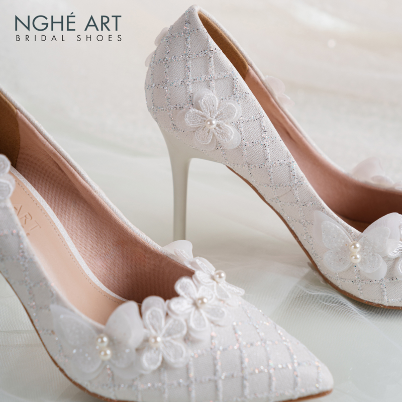 Giày cưới Nghé Art cao gót ren hoa hồ điệp trắng 564-377-10P-NHU-TRANG - Ảnh 4 - Nghé Art Bridal Shoes – 0822288288