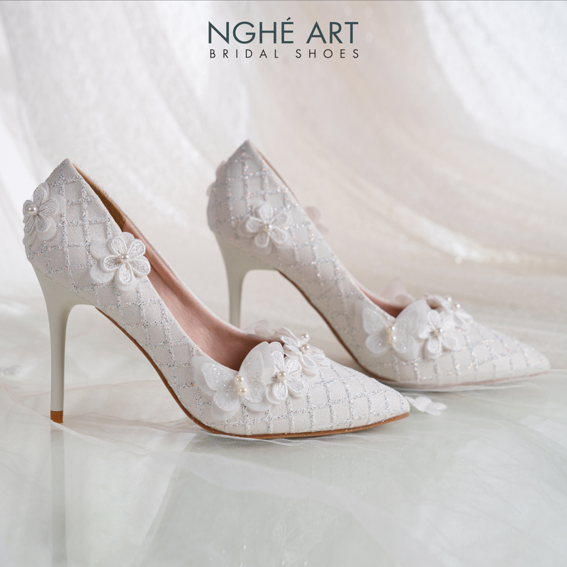 Giày cưới Nghé Art cao gót ren hoa hồ điệp trắng 564-377-10P-NHU-TRANG - Ảnh 6 - Nghé Art Bridal Shoes – 0822288288