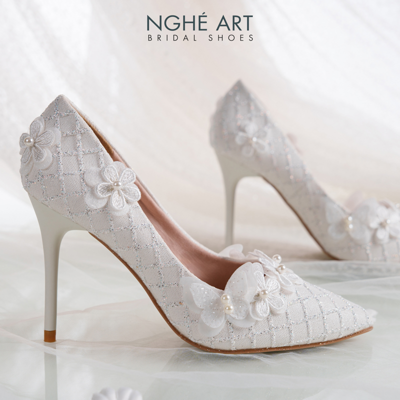 Giày cưới Nghé Art cao gót ren hoa hồ điệp trắng 564-377-10P-NHU-TRANG - Ảnh 8 - Nghé Art Bridal Shoes – 0822288288