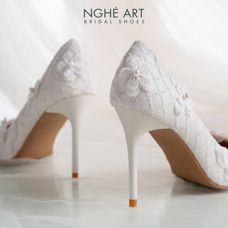 Giày cưới Nghé Art cao gót ren hoa hồ điệp trắng 564-377-10P-NHU-TRANG - Ảnh 9 - Nghé Art Bridal Shoes – 0822288288