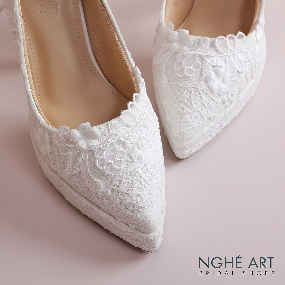 Giày cưới Nghé Art cao gót ren hoa nhũ trắng 568-543-12P-NHU-TRANG - Ảnh 4 - Nghé Art Bridal Shoes – 0822288288