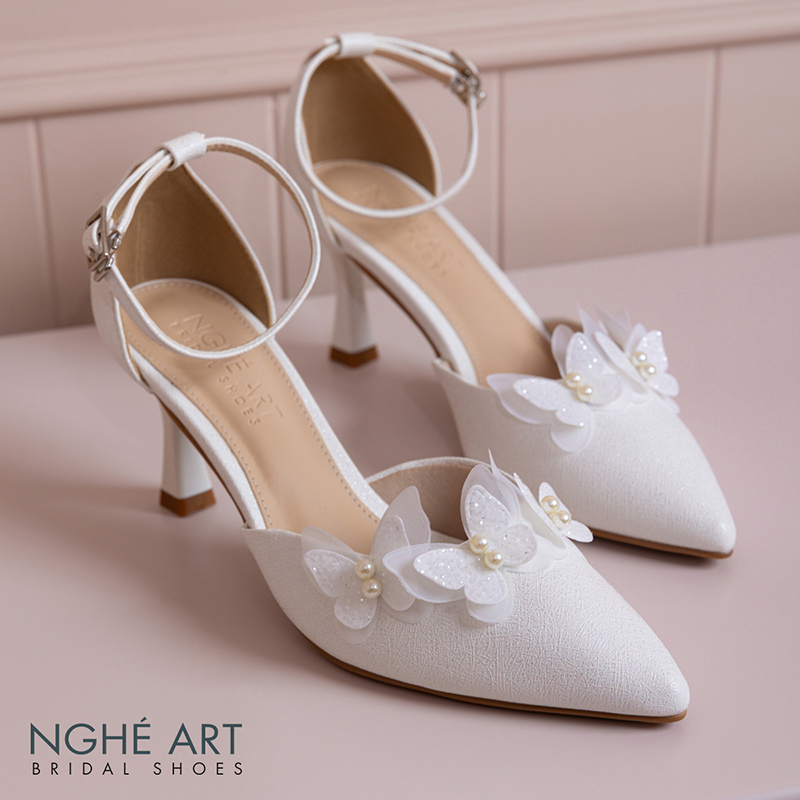 Giày cưới Nghé Art đính cánh bướm trắng 570-TRANG-430-7P-NHU-TRANG - Ảnh 1 - Nghé Art Bridal Shoes – 0822288288