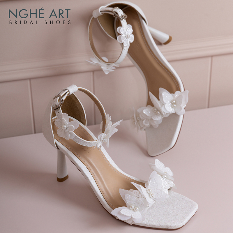 Giày cưới Nghé Art sandal 9 cm hoa và cánh bướm 572-566-9P-NHU-TRANG - Ảnh 4 - Nghé Art Bridal Shoes – 0822288288