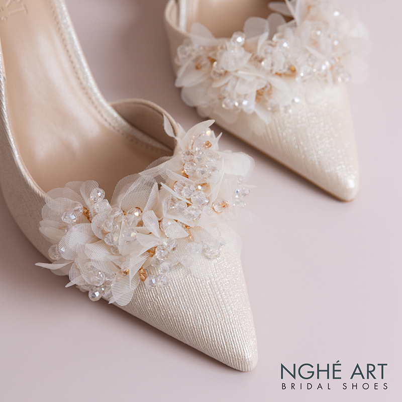 Giày cưới Nghé Art slingback cụm hoa voan pha lê 573-VANG-535-NHU-VANG - Ảnh 2 - Nghé Art Bridal Shoes – 0822288288