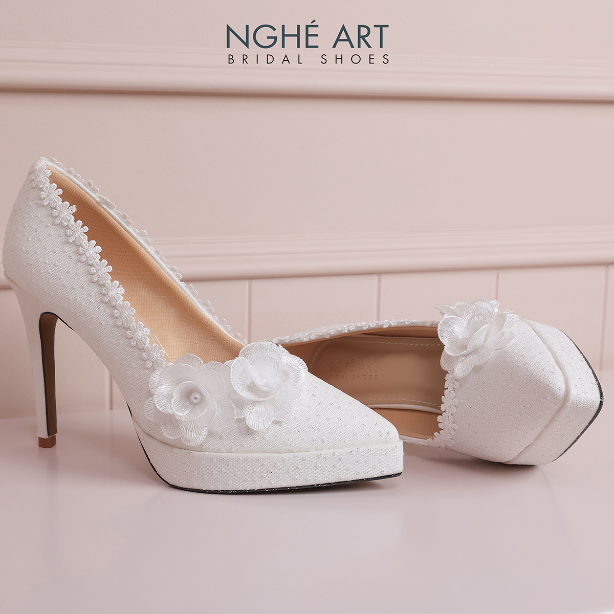 Giày cưới Nghé Art cao gót ren hoa trắng 582-543-12P-NHU-TRANG - Ảnh 1 - Nghé Art Bridal Shoes – 0822288288