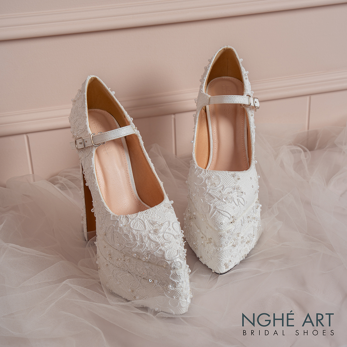 Giày cưới Nghé Art cao 15 cm ren kim sa ngọc trai 583-546-15P-NHU-TRANG - Ảnh 3 - Nghé Art Bridal Shoes – 0822288288