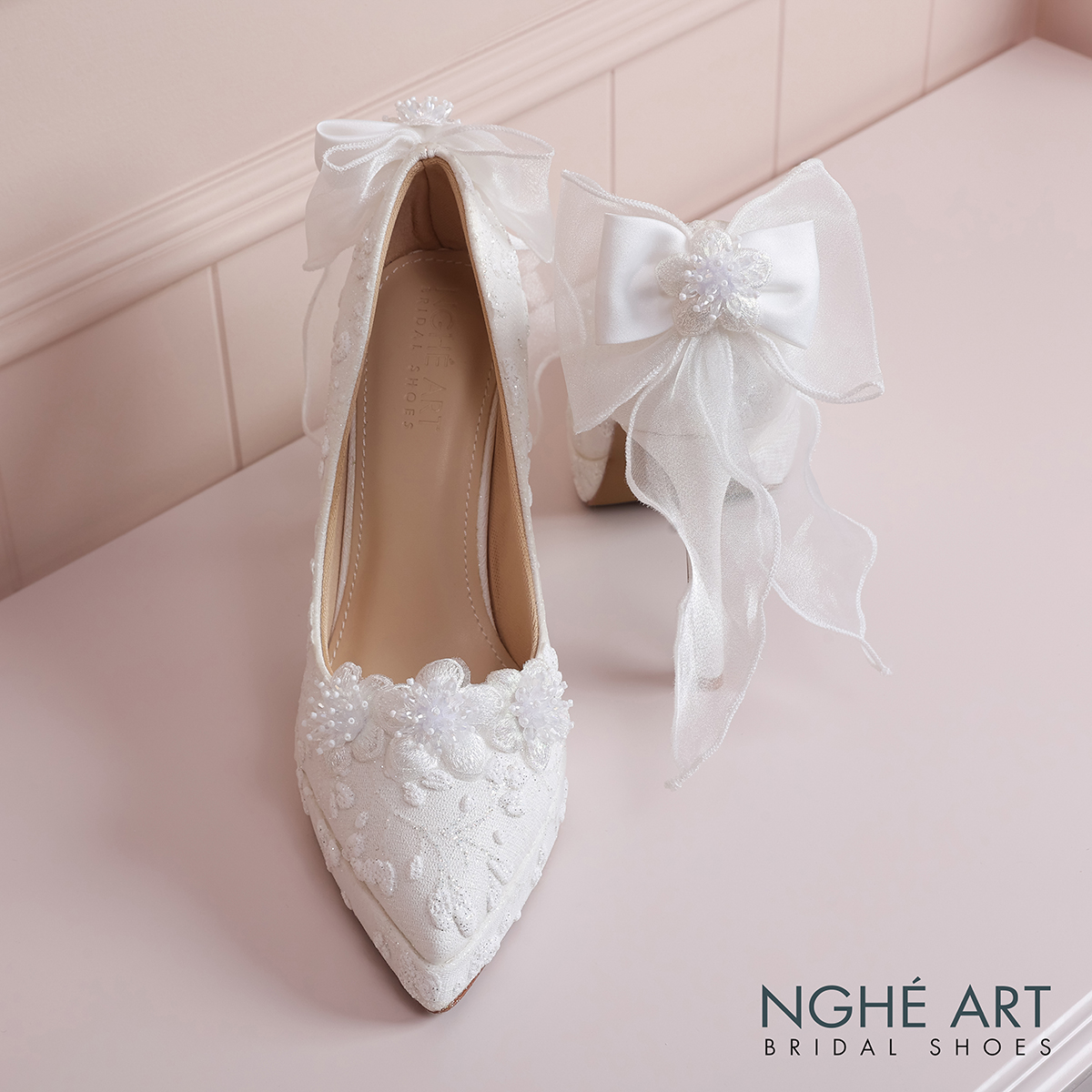 Giày cưới Nghé Art ren hoa pha lê gót nơ 587-543-12P-NHU-TRANG - Ảnh 6 - Nghé Art Bridal Shoes – 0822288288