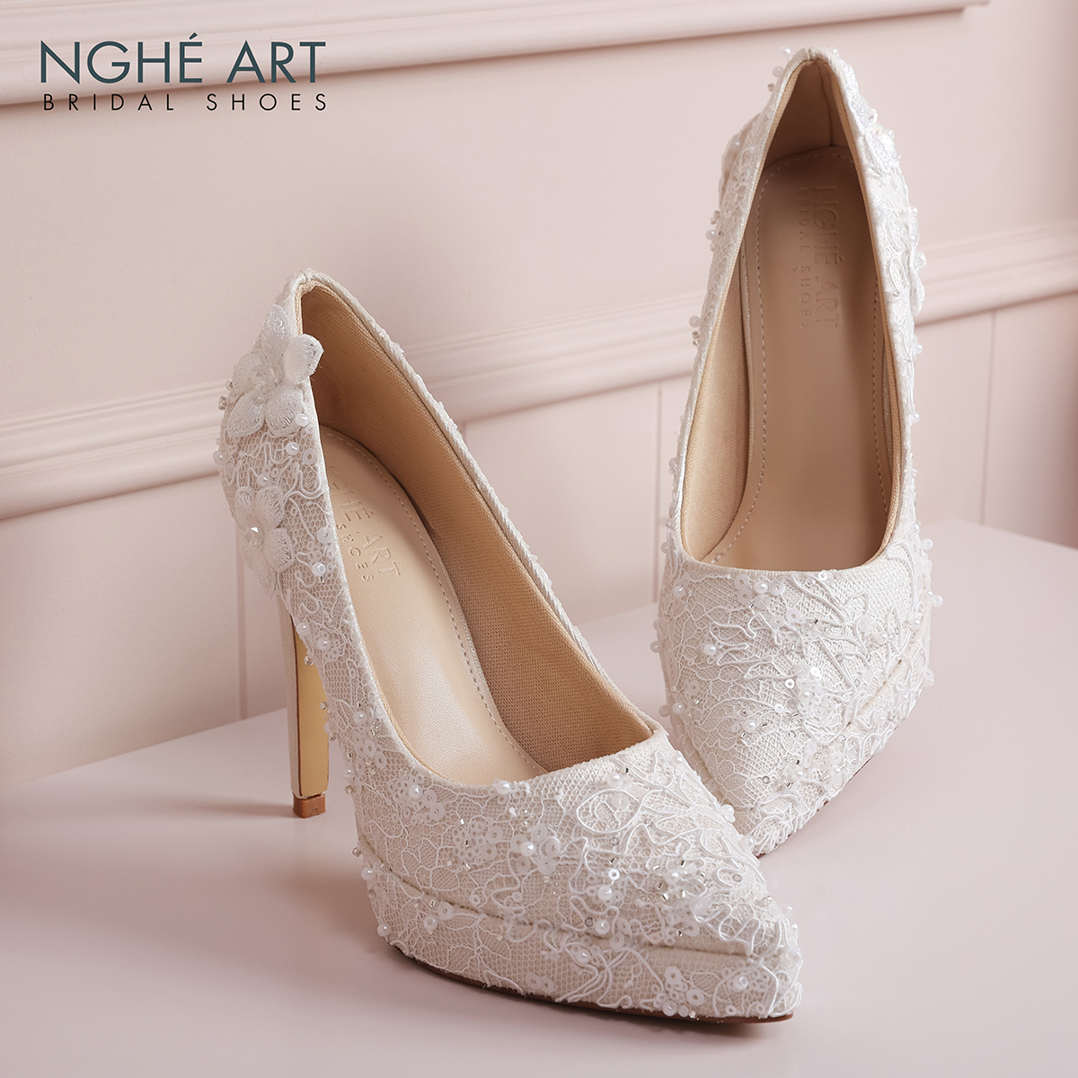 Giày cưới Nghé Art cao gót ren hoa pha lê 589-543-12P-NHU-VANG - Ảnh 3 - Nghé Art Bridal Shoes – 0822288288