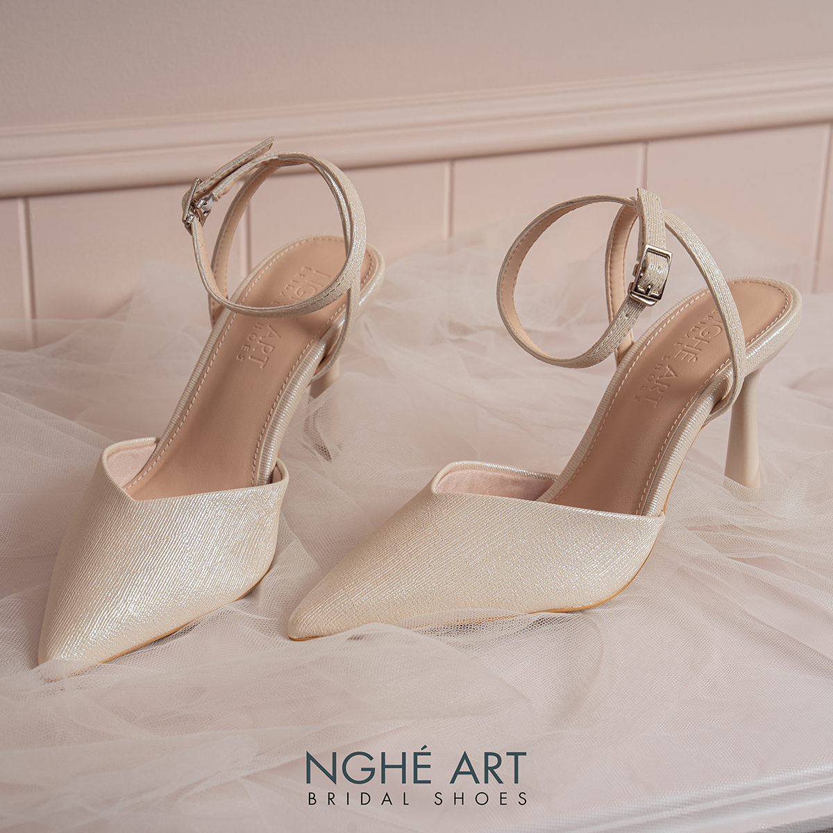 Giày cưới Nghé Art basic cao gót 590-9P-NHU-VANG - Ảnh 5 - Nghé Art Bridal Shoes – 0822288288