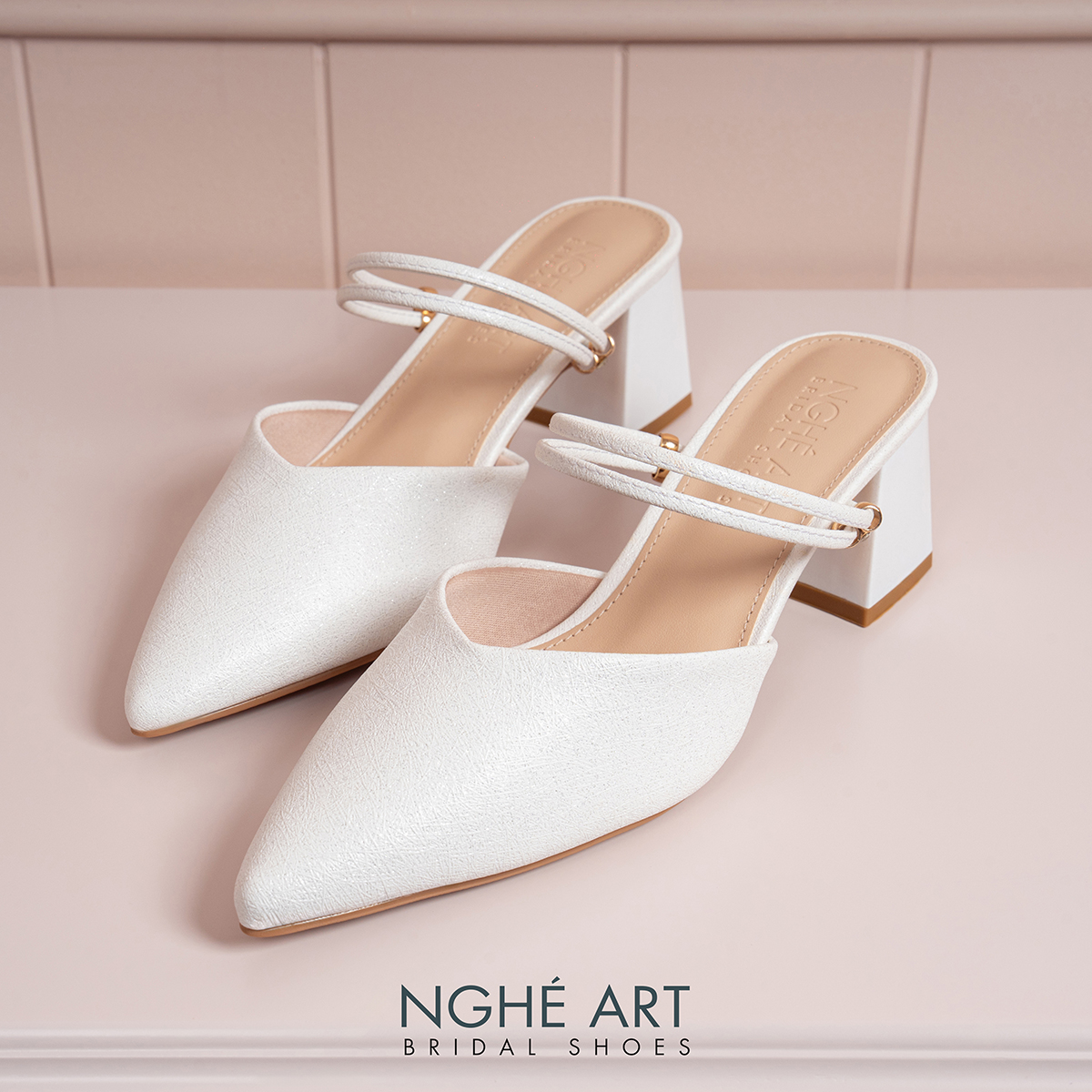 Giày cưới Nghé Art basic gót vuông 592-6P-NHU-TRANG - Ảnh 2 - Nghé Art Bridal Shoes – 0822288288