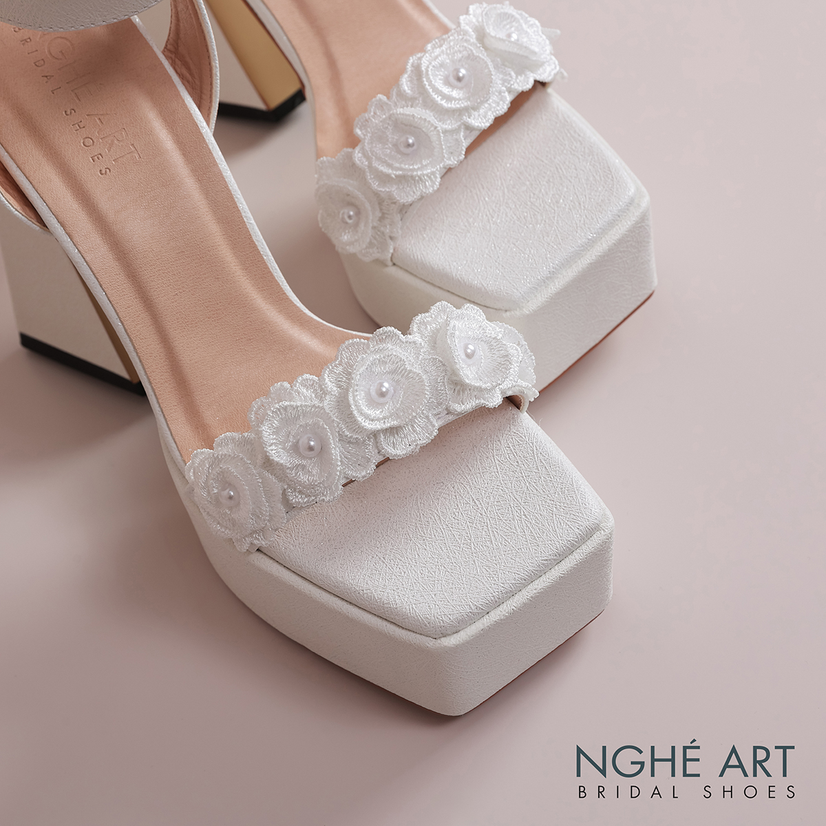 Giày cưới Nghé Art sandal cao gót ren hoa hồng 597-531-13P-NHU-TRANG - Ảnh 2 - Nghé Art Bridal Shoes – 0822288288