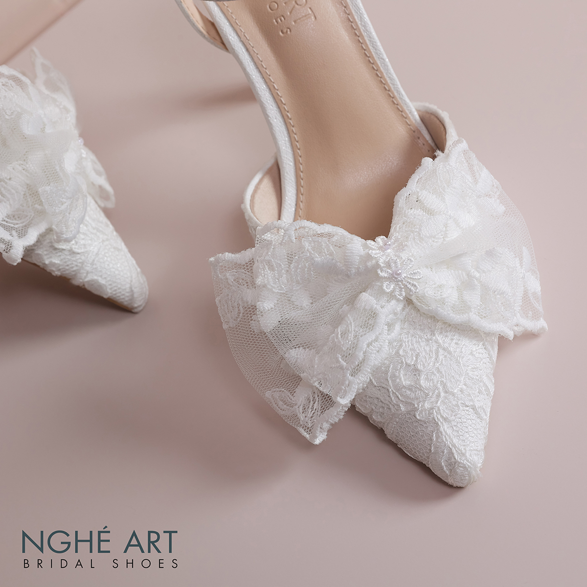 Giày cưới Nghé Art cao gót ren thủ công đính nơ 598-590-9P-NHU-TRANG - Ảnh 3 - Nghé Art Bridal Shoes – 0822288288