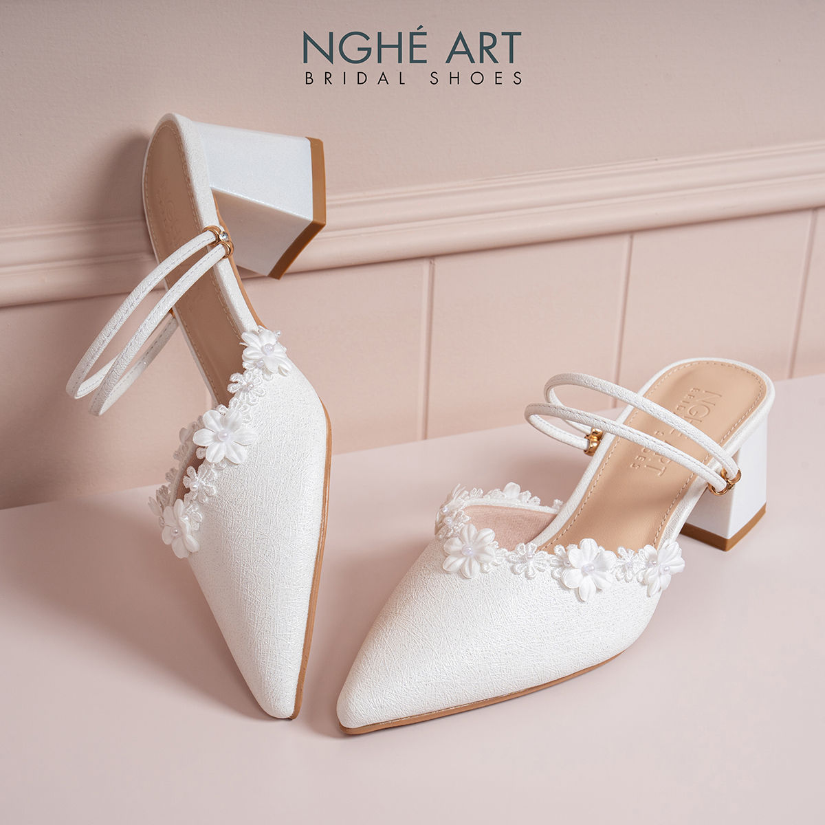 Giày cưới Nghé Art gót vuông đính hoa 603-592-6P-NHU-TRANG - Ảnh 2 - Nghé Art Bridal Shoes – 0822288288