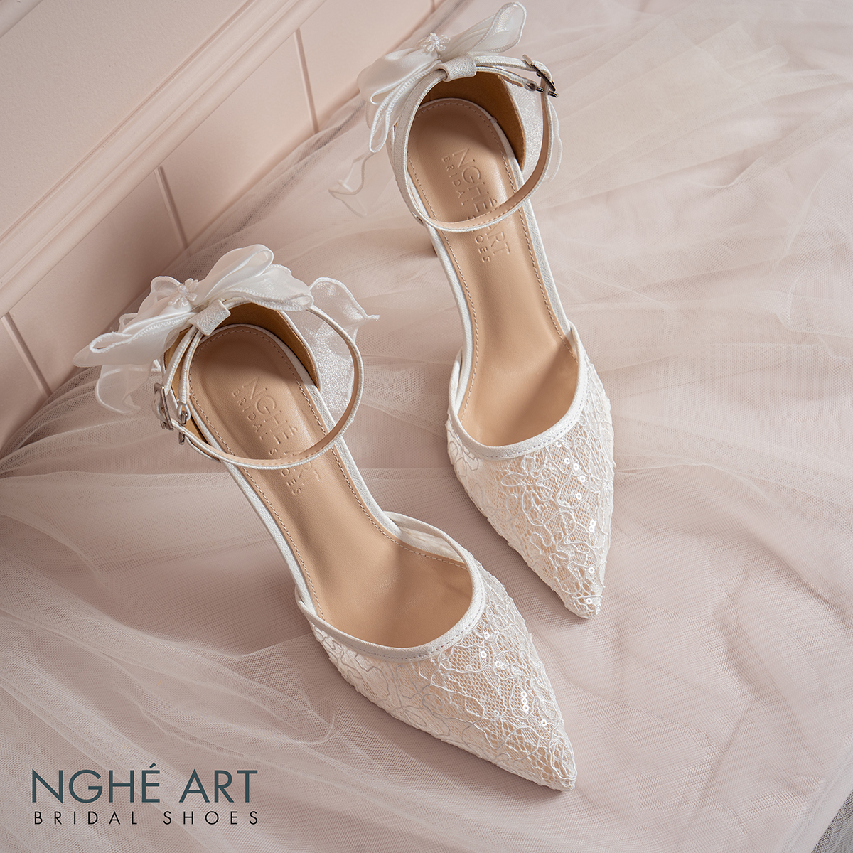 Giày cưới Nghé Art ren lưới kim sa gót nơ 606-595-9P-LUOI-TRANG - Ảnh 3 - Nghé Art Bridal Shoes – 0822288288