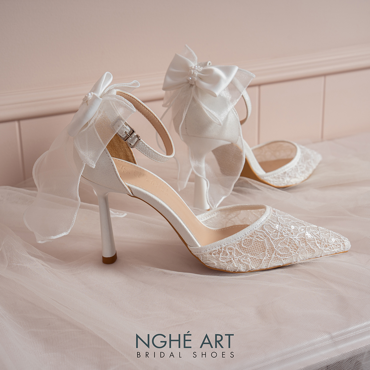 Giày cưới Nghé Art ren lưới kim sa gót nơ 606-595-9P-LUOI-TRANG - Ảnh 5 - Nghé Art Bridal Shoes – 0822288288