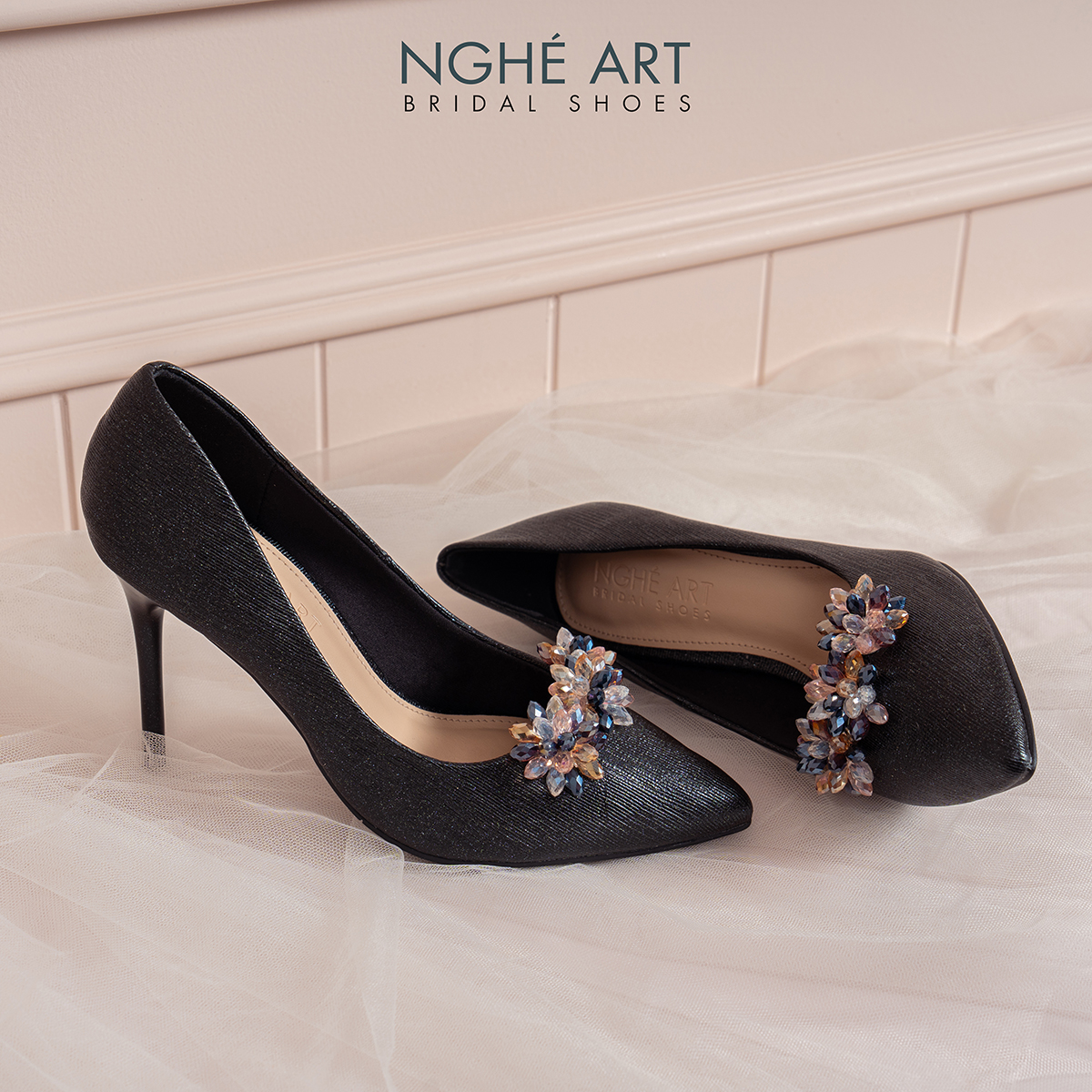 Giày cưới Nghé Art cao gót đính pha lê 608-377-10P-NHU-DEN - Ảnh 3 - Nghé Art Bridal Shoes – 0822288288