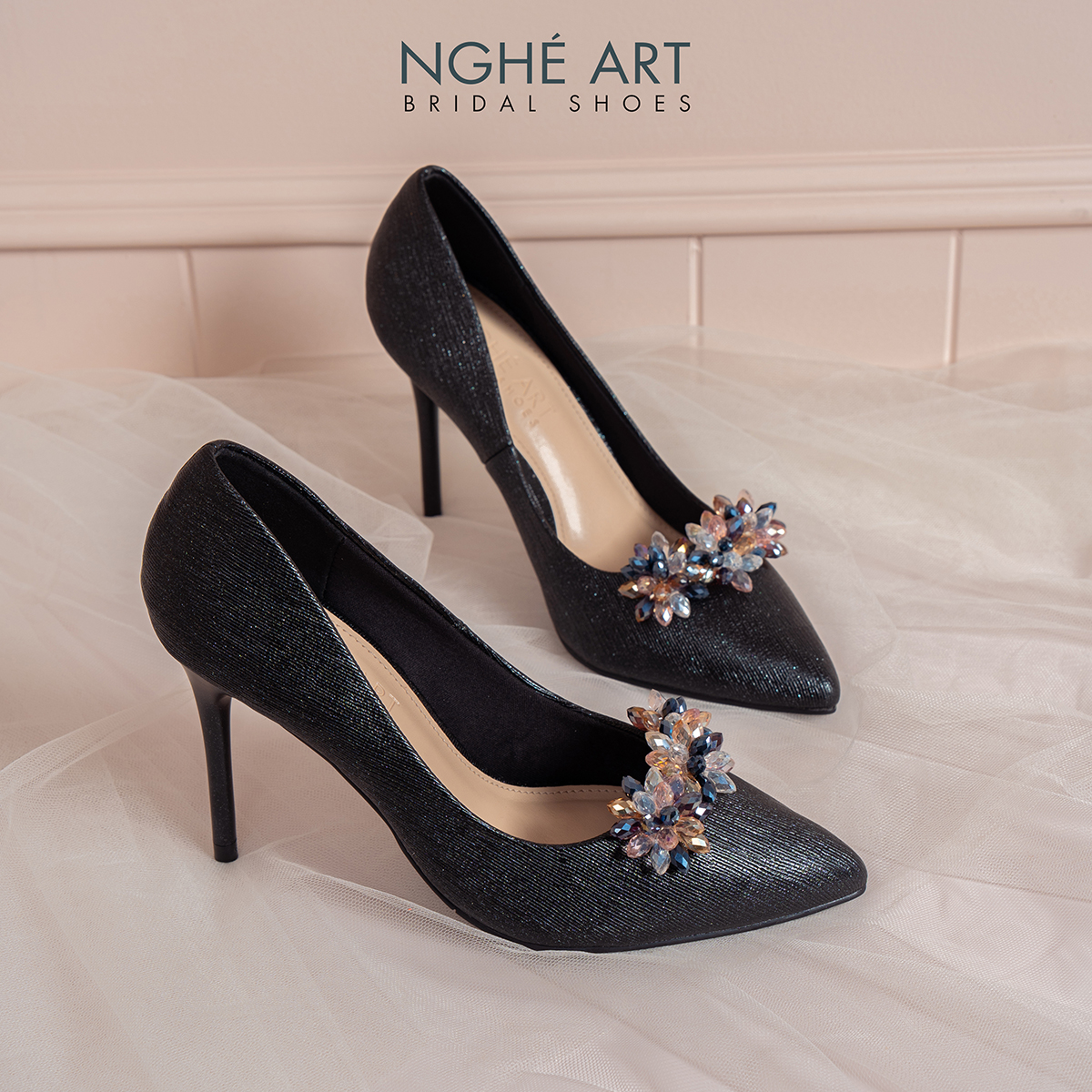 Giày cưới Nghé Art cao gót đính pha lê 608-377-10P-NHU-DEN - Ảnh 4 - Nghé Art Bridal Shoes – 0822288288