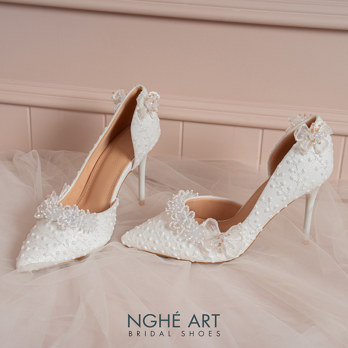 Giày cưới Nghé Art cao gót ren cao cấp hoa pha lê 611-442-NHU-TRANG - Ảnh 2 - Nghé Art Bridal Shoes – 0822288288