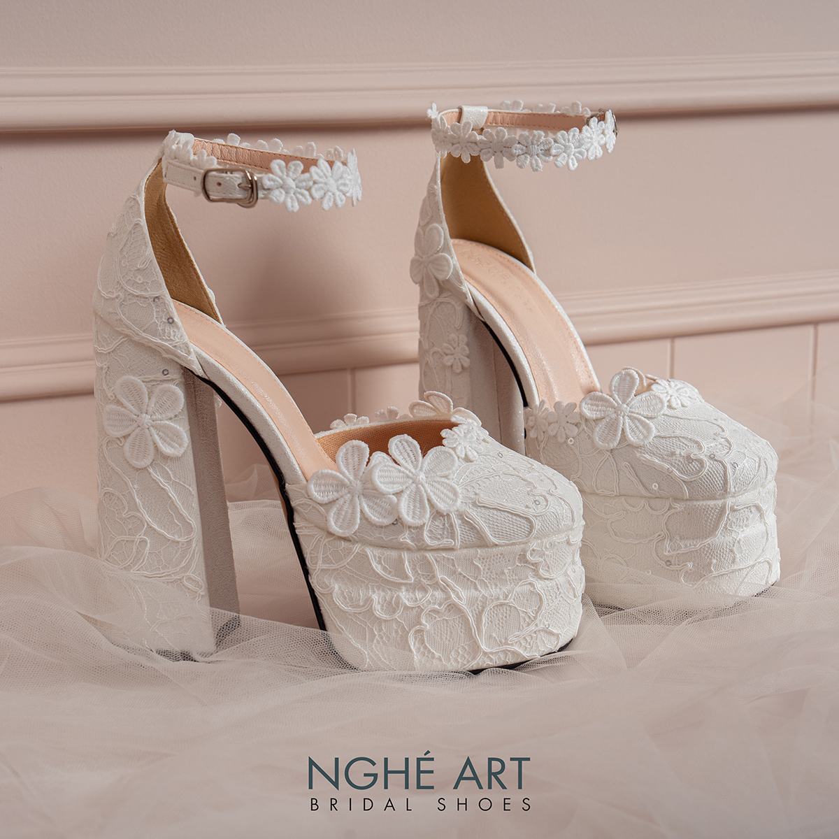 Giày cưới Nghé Art Mary Jane 15 cm ren hoa cao cấp 615-578-15P-NHU-TRANG - Ảnh 1 - Nghé Art Bridal Shoes – 0822288288