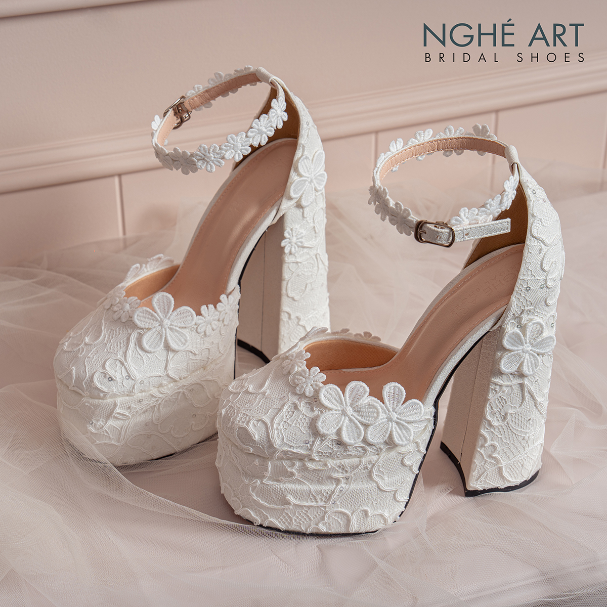 Giày cưới Nghé Art Mary Jane 15 cm ren hoa cao cấp 615-578-15P-NHU-TRANG - Ảnh 3 - Nghé Art Bridal Shoes – 0822288288
