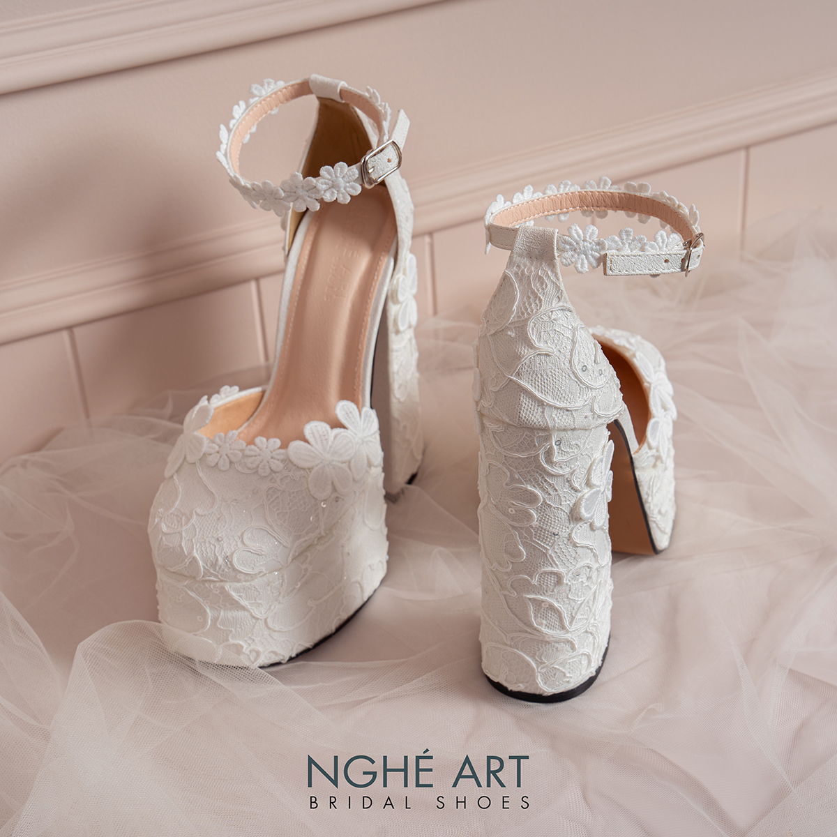 Giày cưới Nghé Art Mary Jane 15 cm ren hoa cao cấp 615-578-15P-NHU-TRANG - Ảnh 4 - Nghé Art Bridal Shoes – 0822288288