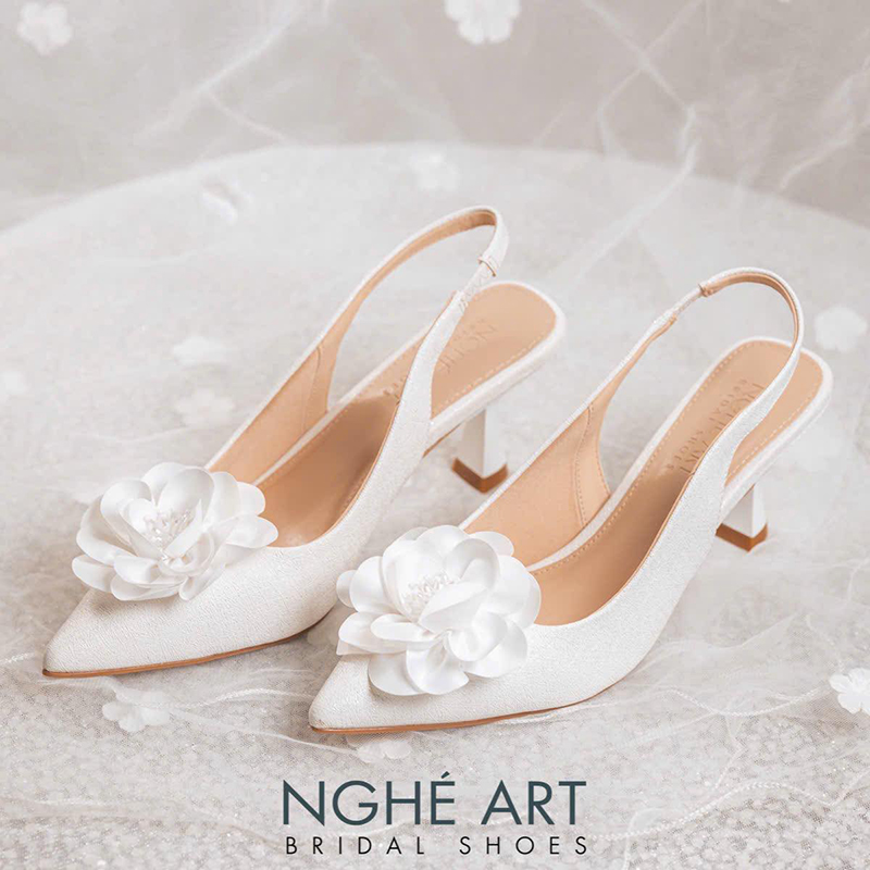 Bí Quyết Bảo Quản Giày Cưới Handmade Để Giữ Độ Bền Lâu Dài - Ảnh 5 - Nghé Art Bridal Shoes – 0822288288