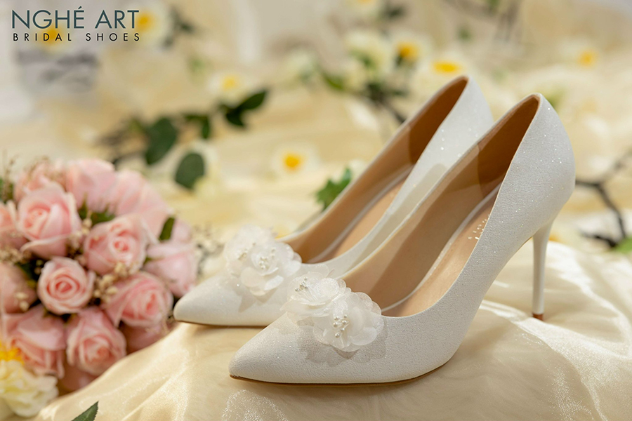 Top 5 mẫu giày hot nhất tại nhà Nghé Art tháng 04/2022 - Ảnh 2 -  Nghé Art Bridal Shoes – 0822288288