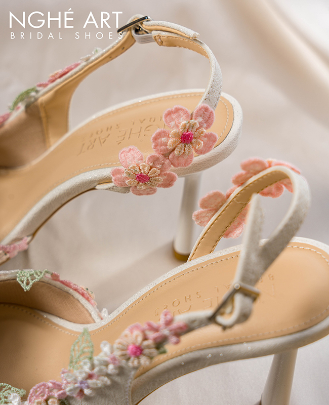 Cách chọn giày cưới theo chiều dài váy - Ảnh 5 - Nghé Art Bridal Shoes – 0822288288