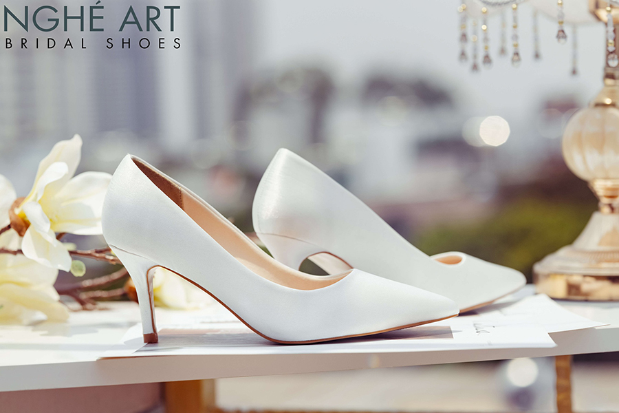 Cách lựa chọn giày cao gót công sở cho chị em văn phòng - Ảnh 3 -  Nghé Art Bridal Shoes – 0908590288