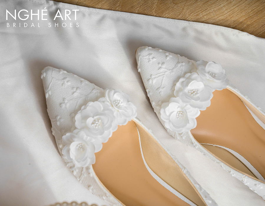 Nghìn Dáng Giày Cưới Cho Nàng Dâu Tỏa Sáng - Ảnh 2 - Nghé Art Bridal Shoes – 0822288288