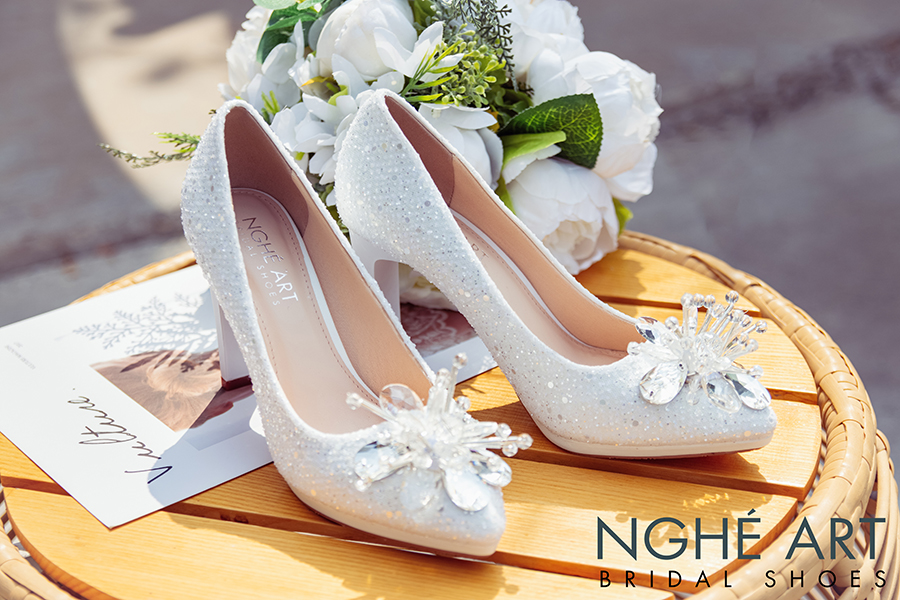 Địa chỉ mua giày cưới đẹp cho cô dâu ở TPHCM