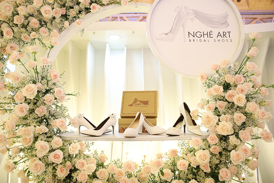 Elle Wedding Art Gallery - Ảnh 2 -  Nghé Art Bridal Shoes – 0908590288