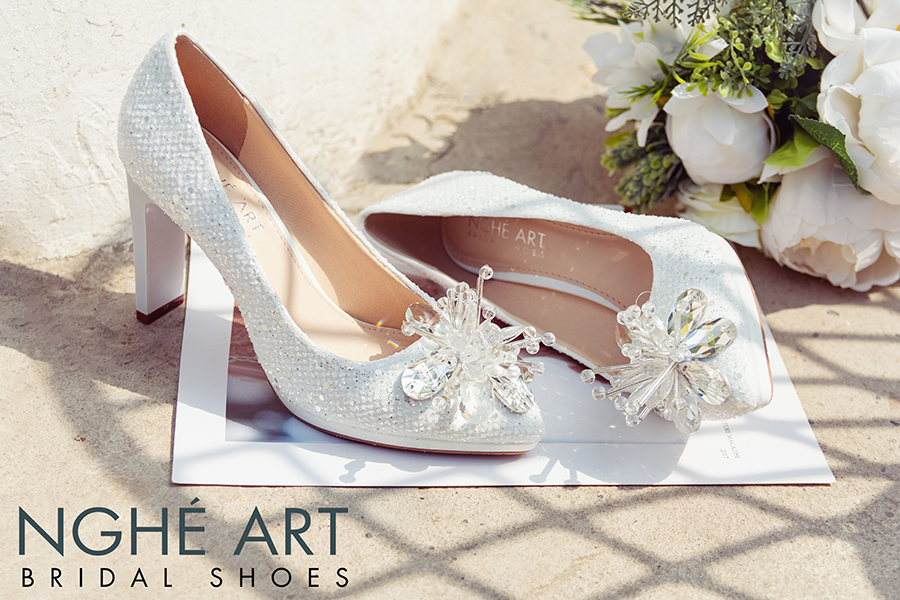 Giày cô dâu đính đá - Ảnh 4 -  Nghé Art Bridal Shoes – 0822288288