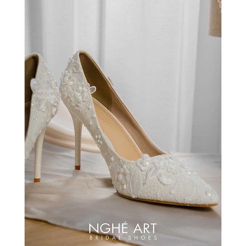 Giày cô dâu Nghé Art ren hoa nhũ trắng cao 10 cm 568-377-10P-NHU-TRANG - Ảnh 6 - Nghé Art Bridal Shoes – 0822288288