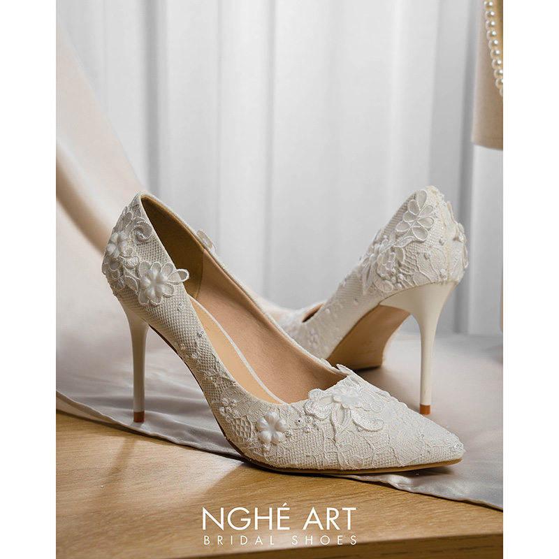 Giày cô dâu Nghé Art ren hoa nhũ trắng cao 10 cm 568-377-10P-NHU-TRANG - Ảnh 7 - Nghé Art Bridal Shoes – 0822288288