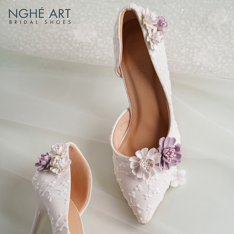 Giày Cô Dâu Ren Hoa 3D Tím Khói - Ảnh 4 - Nghé Art Bridal Shoes – 0822288288