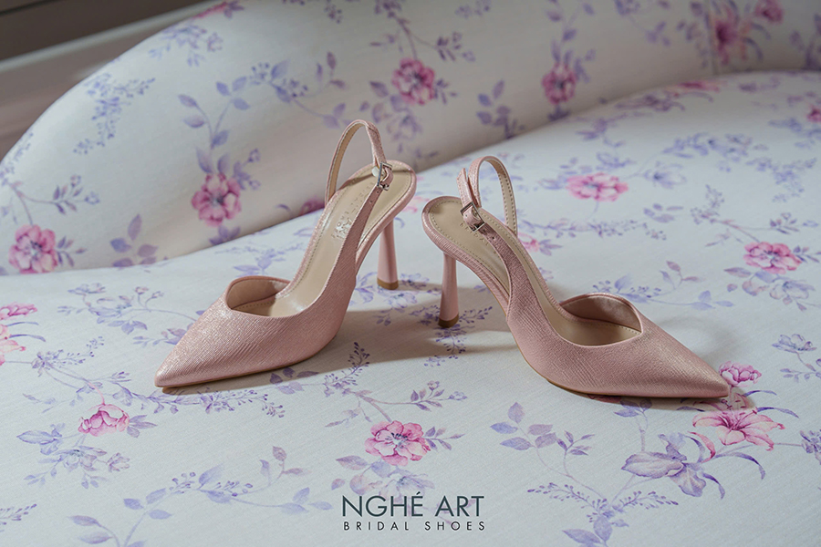 Giày cô dâu tone hồng - Ảnh 6 - Nghé Art Bridal Shoes – 0822288288