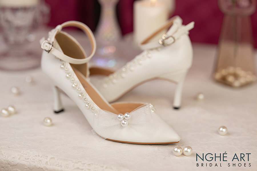 Giày cưới đính nơ - kiểu giày "hớp hồn”bao cô dâu - Ảnh 11 -  Nghé Art Bridal Shoes – 0822288288