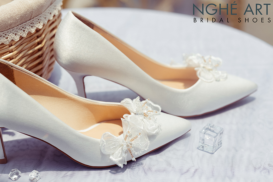 Giày cưới đính nơ - kiểu giày "hớp hồn”bao cô dâu - Ảnh 6 -  Nghé Art Bridal Shoes – 0822288288