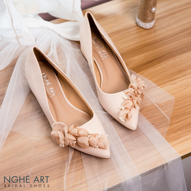 Giày cưới cảm hứng hoa lục bình - Ảnh 1 - Nghé Art Bridal Shoes – 0822288288