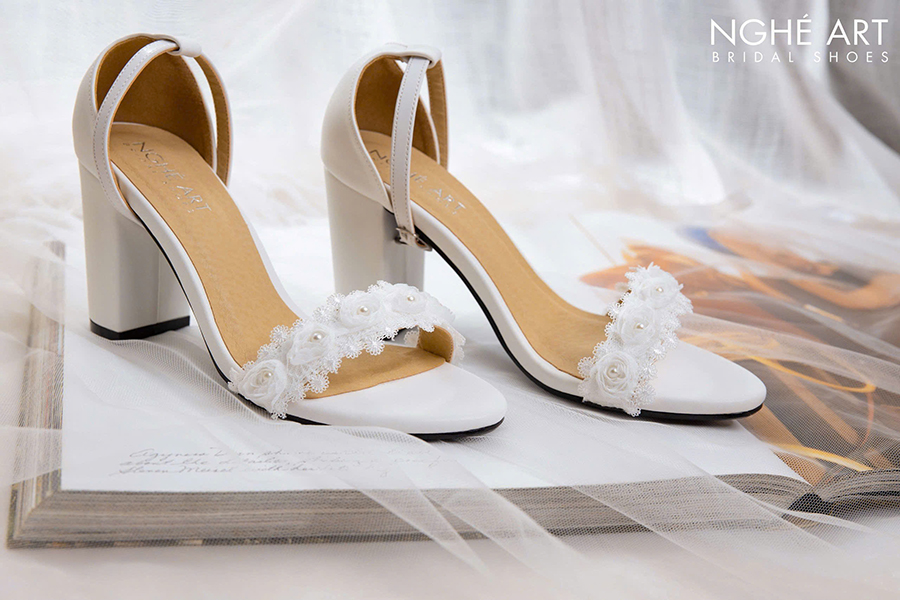 Giày Cưới Hoạ Tiết Hoa Hồng - Ảnh 4 - Nghé Art Bridal Shoes – 0822288288
