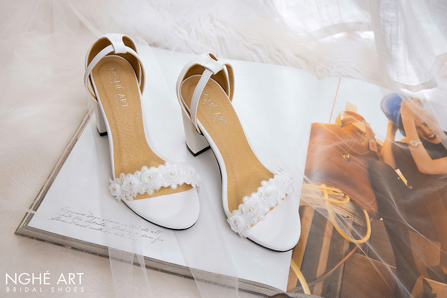 Giày Cưới Hoạ Tiết Hoa Hồng - Ảnh 6 - Nghé Art Bridal Shoes – 0822288288