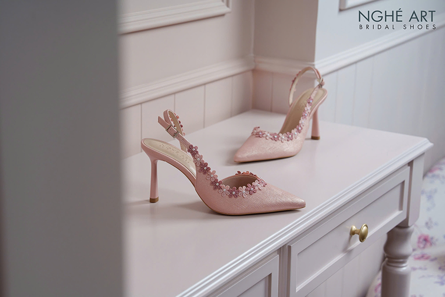 Giày cưới màu hồng phấn - Ảnh 1 - Nghé Art Bridal Shoes – 0822288288